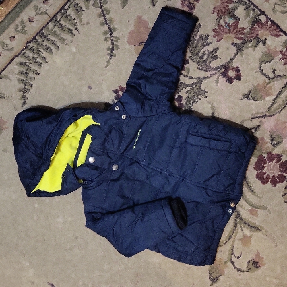 Calvin Klien winter coat 2T navy blue with lime green fleece lining 📦